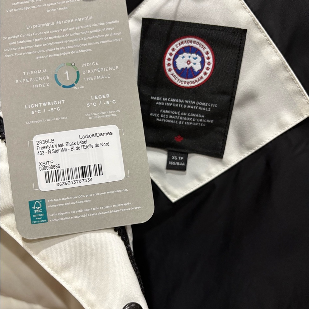 Canada Goose Freestyle Vest Women’s Black Label North Star White NEW!! Sz XS 😍🔥 - Picture 5 of 7